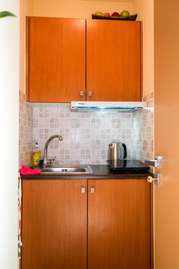 Aggeliki'S Guest House Nafplio Bagian luar foto